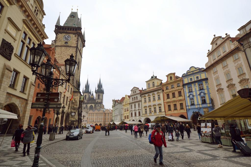Cozy Flat By The Astronomical Clock Praga Exterior foto