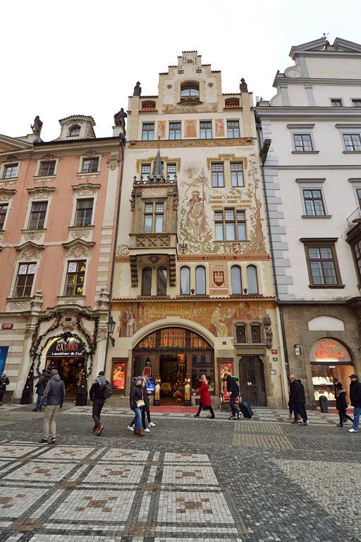 Cozy Flat By The Astronomical Clock Praga Exterior foto