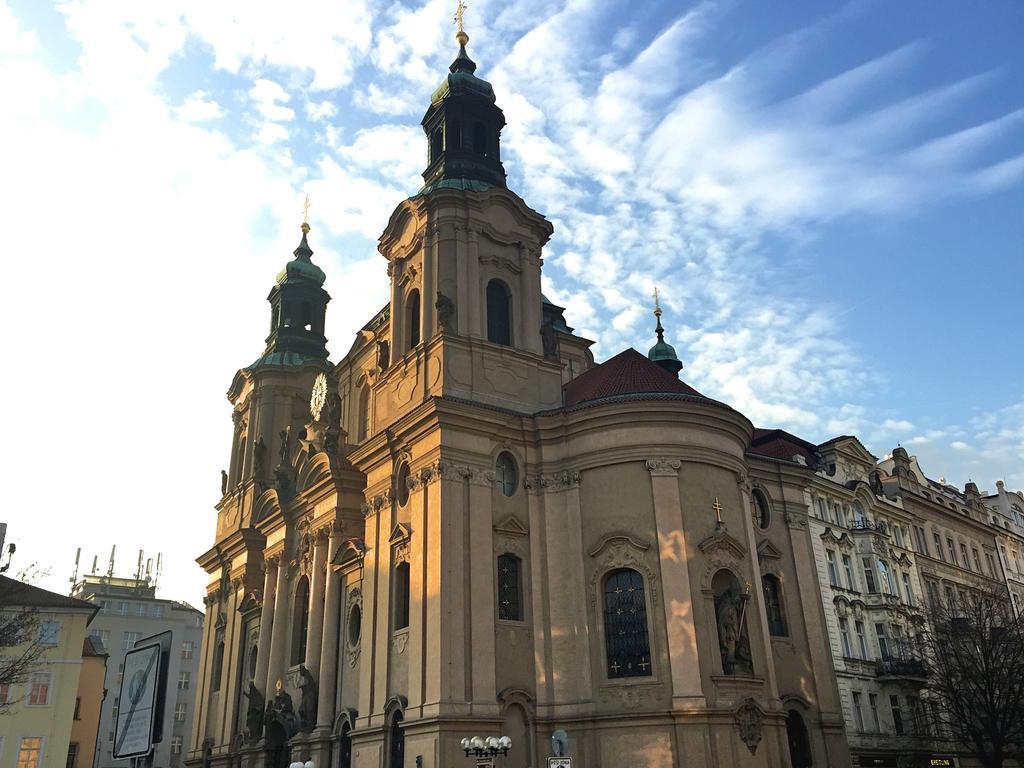 Cozy Flat By The Astronomical Clock Praga Exterior foto