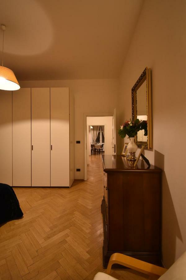 Cozy Flat By The Astronomical Clock Praga Exterior foto